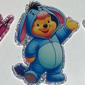Blue Glitter Winnie the Pooh Magnet!